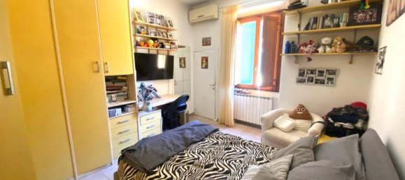 6 rooms House in Florence, Italy No. 40854 13