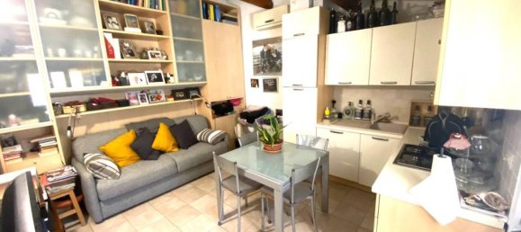 6 rooms House in Florence, Italy No. 40854 16