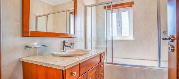 5 bedrooms Villa in Caldas da Rainha, Portugal No. 311615 10