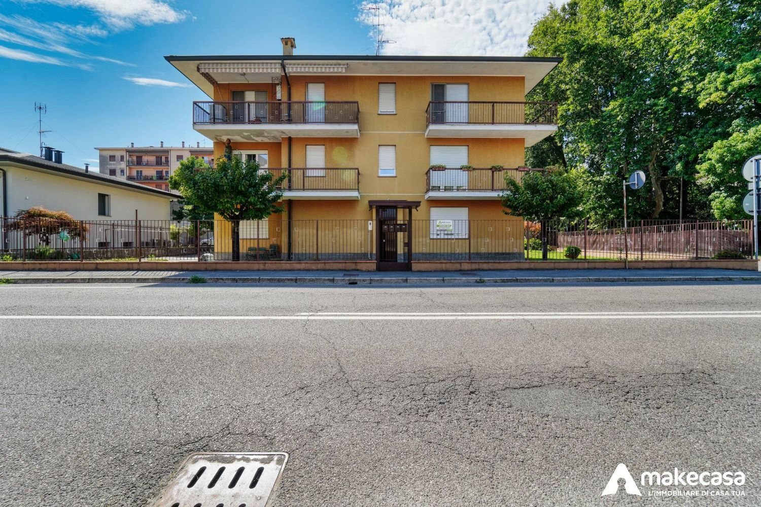 2-salle Appartement à Lodi, Italy No. 298870