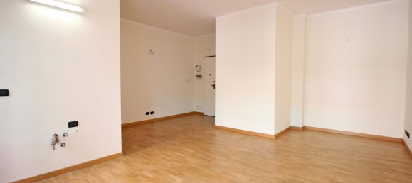 Oficina de 1 dormitorio en Genoa, Italy No. 269520 3