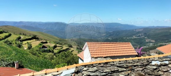 2 bedrooms House in Castro Daire, Portugal No. 187767 12