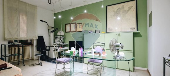 100m² Commercial property in Brescia, Italy No. 279469 11