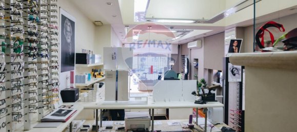 100m² Commercial property in Brescia, Italy No. 279469 9