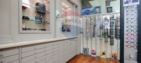 100m² Commercial property in Brescia, Italy No. 279469 7