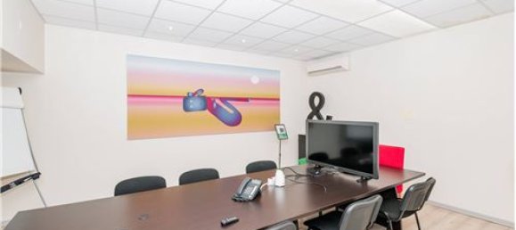 7 rooms Office in San Giuliano Milanese, Italy No. 279240 16