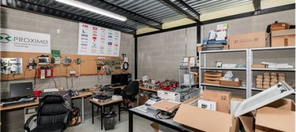 7 rooms Office in San Giuliano Milanese, Italy No. 279240 9