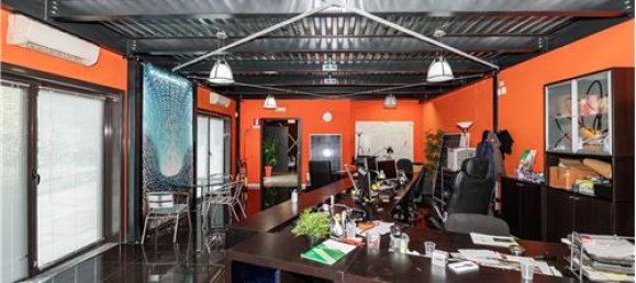 7 rooms Office in San Giuliano Milanese, Italy No. 279240 2