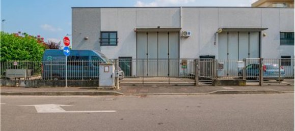 7 rooms Office in San Giuliano Milanese, Italy No. 279240 29