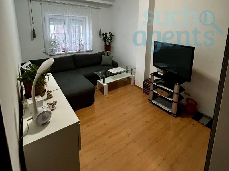 3غرفة شقة في Ansfelden, Austria رقم 139116