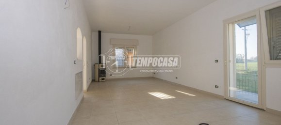 Casa de 3 habitaciónes en Cesena, Italy No. 260578 35