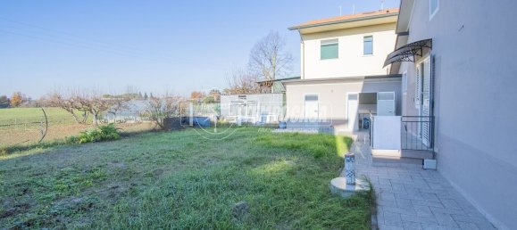 Casa de 3 habitaciónes en Cesena, Italy No. 260578 5