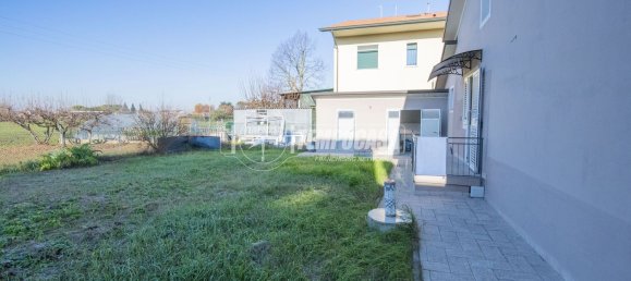 Casa de 3 habitaciónes en Cesena, Italy No. 260578 6