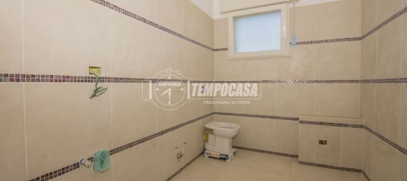 Casa de 3 habitaciónes en Cesena, Italy No. 260578 34