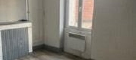 384m² Building in Vierzon, France No. 216139 3