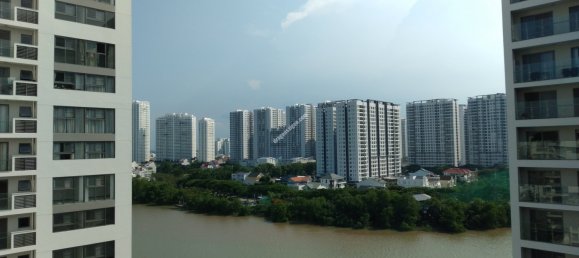 130m² Apartment in District 7, Vietnam No. 10635 11