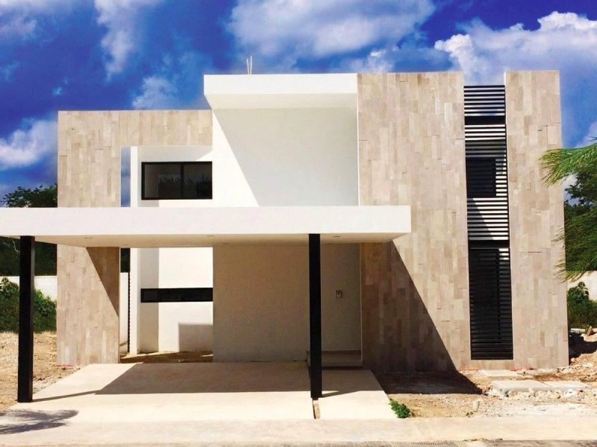 Casa de 3 dormitorios en Mérida, Mexico No. 16068