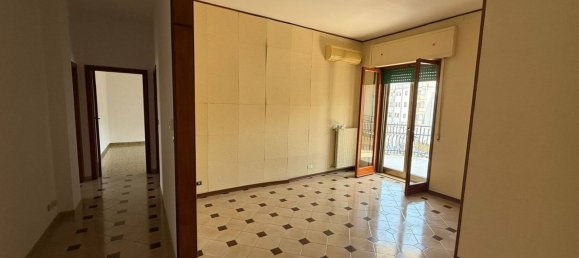 5 Schlafzimmer Wohnung in Massafra, Italy, Nr. 325608 3