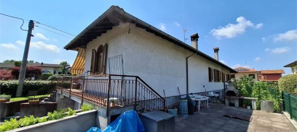 3 غرف نوم فيلا في Borgo Ticino, Italy رقم 129875 23