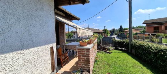 3 غرف نوم فيلا في Borgo Ticino, Italy رقم 129875 29