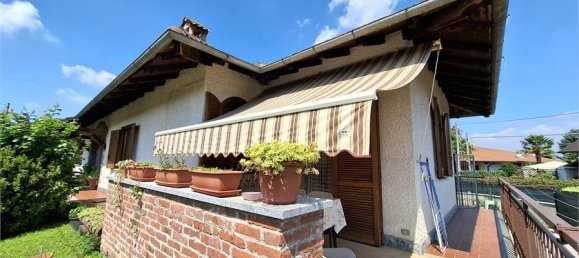 3 غرف نوم فيلا في Borgo Ticino, Italy رقم 129875 22