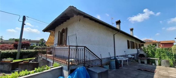 3 غرف نوم فيلا في Borgo Ticino, Italy رقم 129875 24
