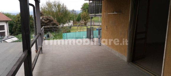 Apartamento T3 em Varese, Italy N.º 380035 11