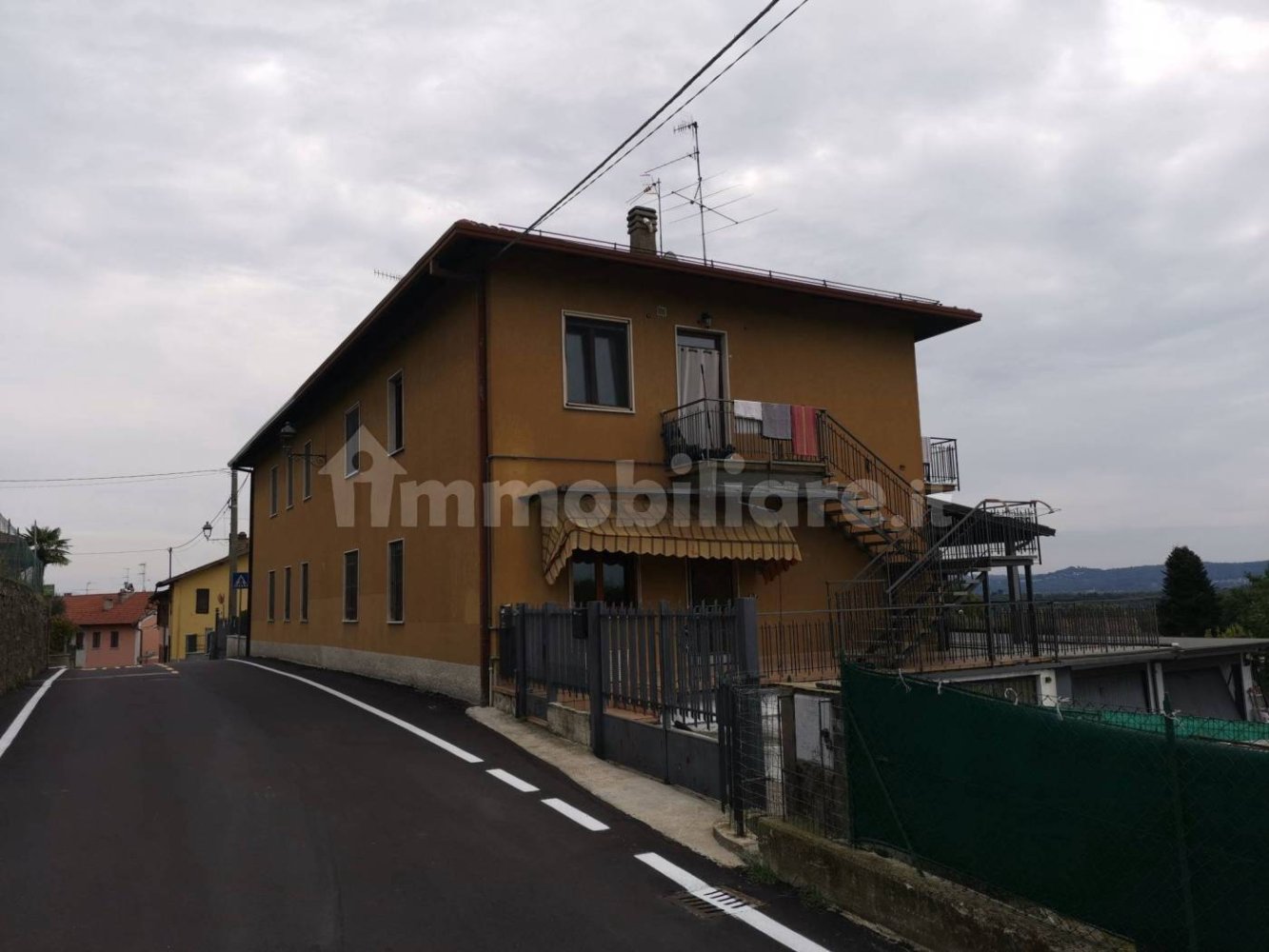 Apartamento T3 em Varese, Italy N.º 380035