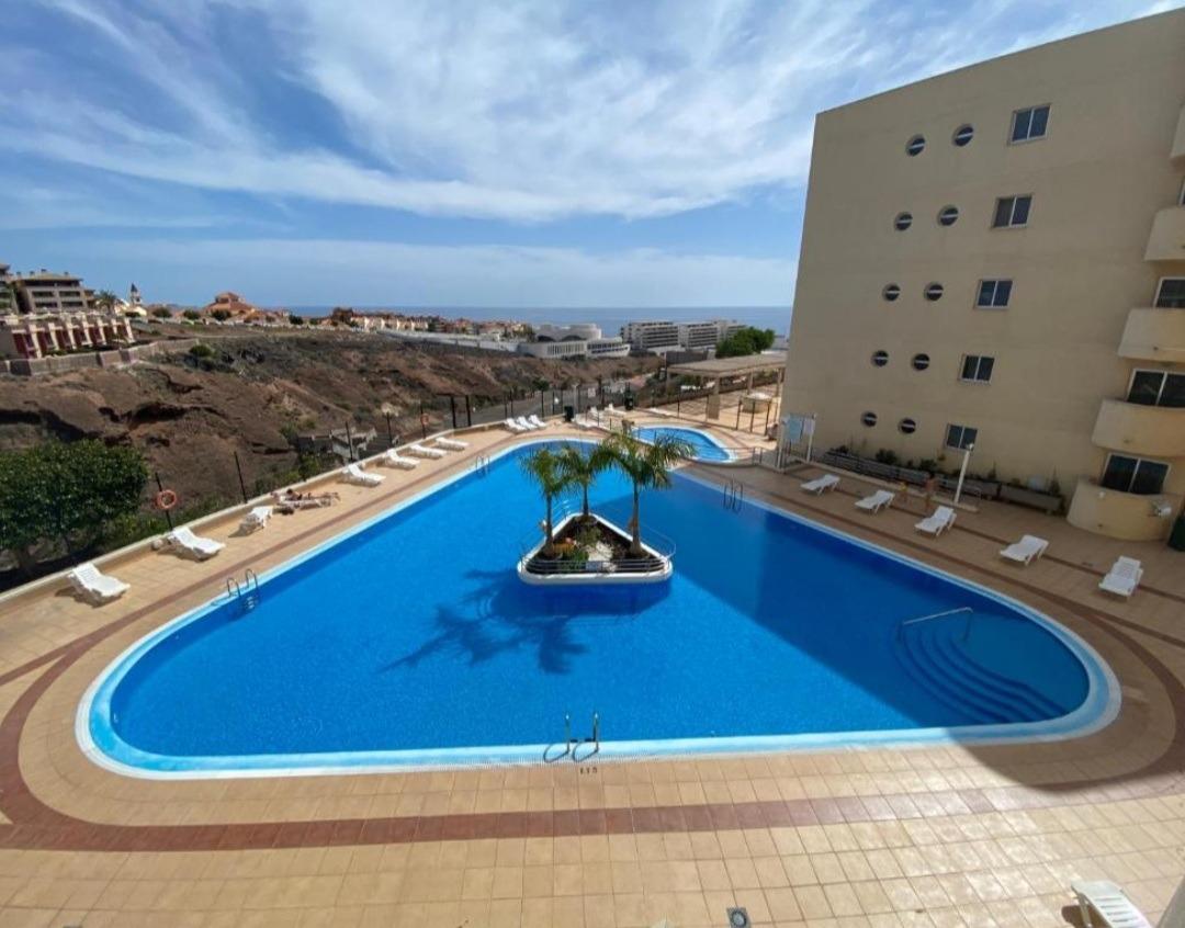 2 bedrooms Apartment in Adeje, Spain No. 140642