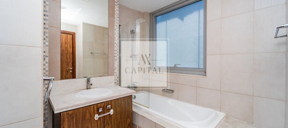 2 bedrooms Apartment in Business Bay, UAE No. 51451 8