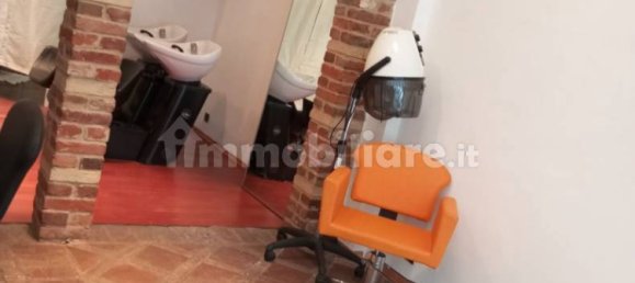 40m² Commercial property in Asti, Italy No. 297930 3
