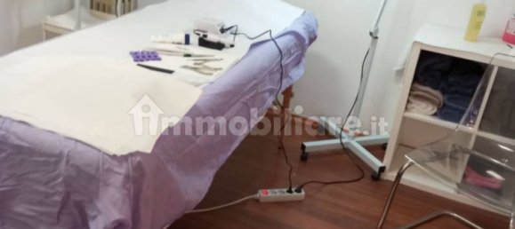 40m² Commercial property in Asti, Italy No. 297930 2