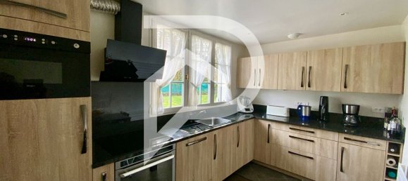 Casa T6 em Ferolles-Attilly, France N.º 180308 11