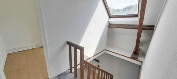 2 bedrooms Duplex in Saint-Leger-en-Yvelines, France No. 178237 9