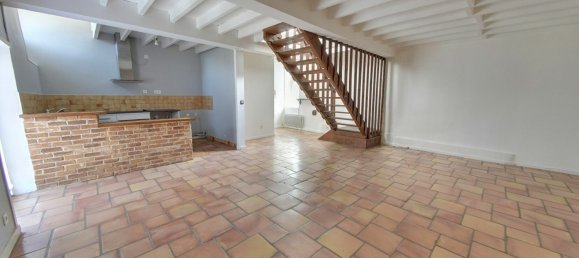 2 bedrooms Duplex in Saint-Leger-en-Yvelines, France No. 178237 3