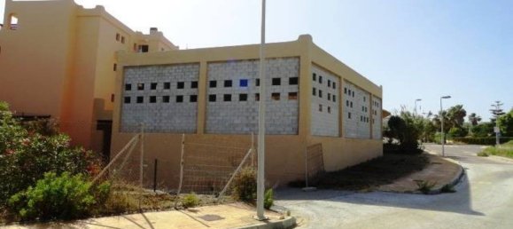 2512m² Commercial property in Casares, Spain No. 85811 4