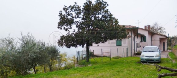 Casa de 8 habitaciónes en Verona, Italy No. 175878 3