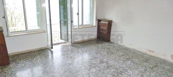 Casa de 8 habitaciónes en Verona, Italy No. 175878 11