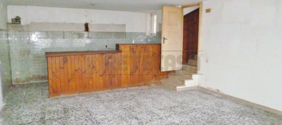 Casa de 8 habitaciónes en Verona, Italy No. 175878 10