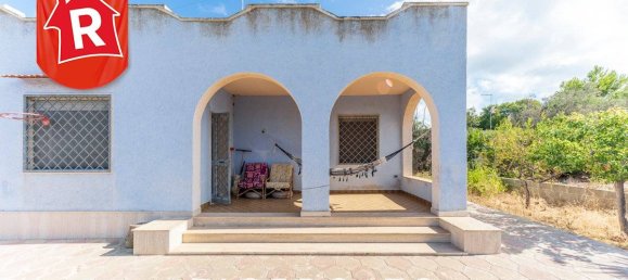 2 Schlafzimmer Villa in Lecce, Italy, Nr. 292067 2