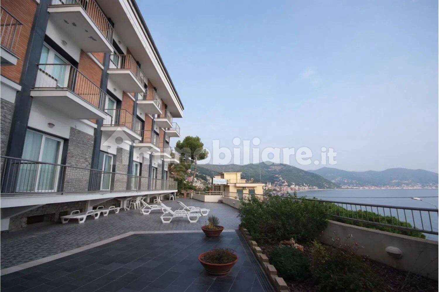 1 bedroom Apartment in Laigueglia, Italy No. 259657