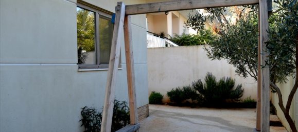 Коммерческая недвижимость с 2 спальнями в Марафон, Греция № 5929 5