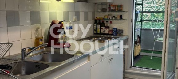 1 bedroom Apartment in Pessac, France No. 305502 4