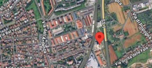 200m² Office in Livorno, Italy No. 355816 2