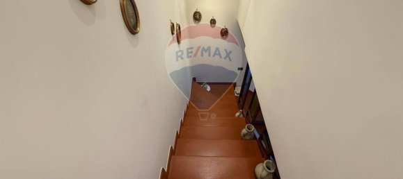3 bedrooms Villa in Naples, Italy No. 137847 10