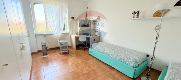 3 bedrooms Villa in Naples, Italy No. 137847 15