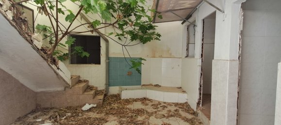 1 bedroom Commercial property in Alicante, Spain No. 142572 3