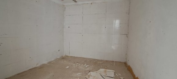 1 bedroom Commercial property in Alicante, Spain No. 142572 2