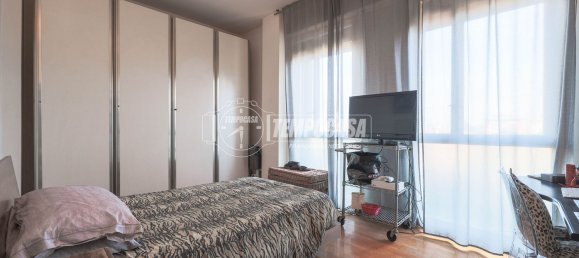 4 Schlafzimmer Wohnung in San Lazzaro di Savena, Italy, Nr. 341173 16