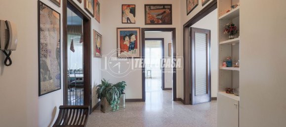 4 Schlafzimmer Wohnung in San Lazzaro di Savena, Italy, Nr. 341173 4